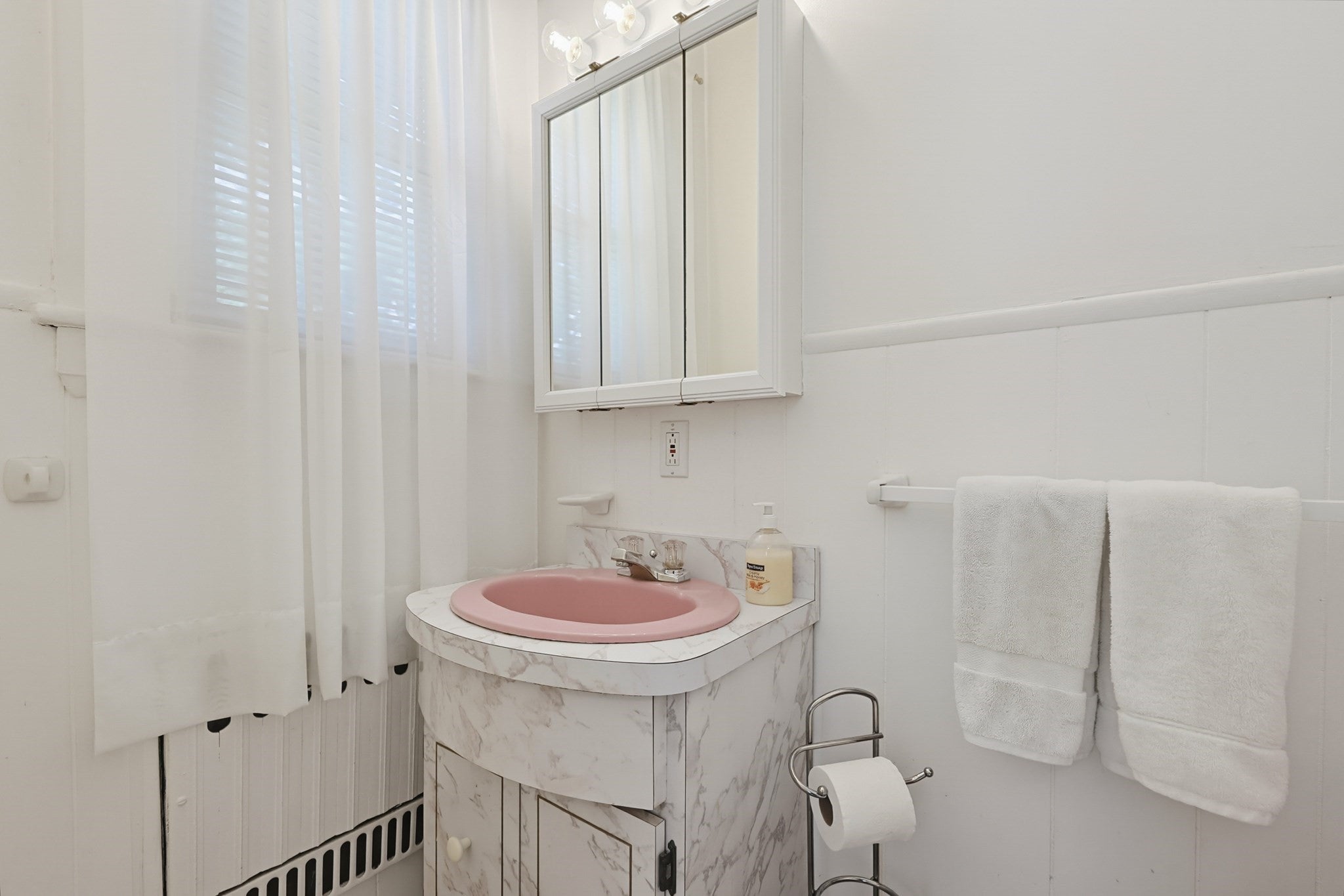 425 Prospect St, Norwood, MA Photo #4