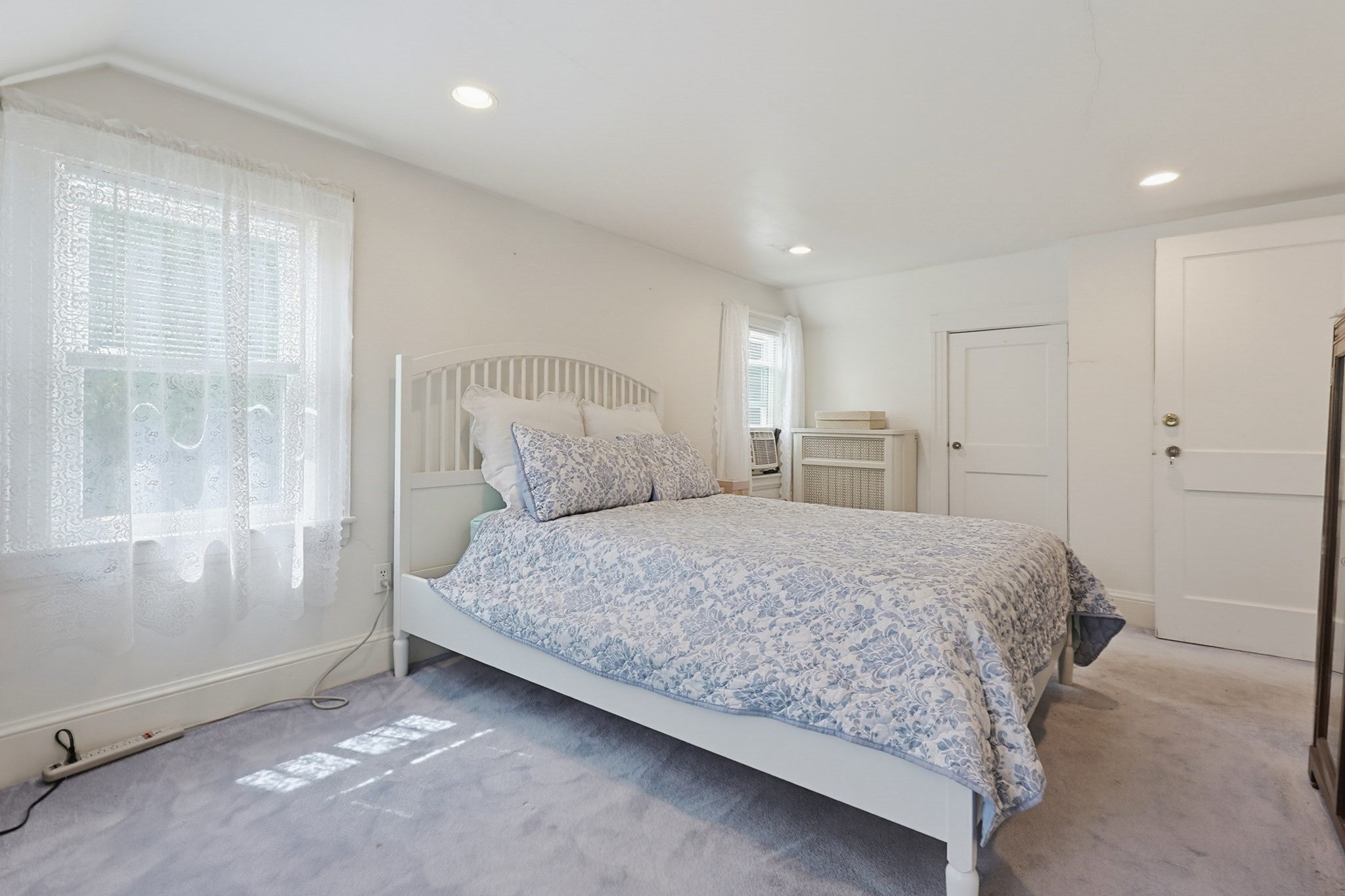 425 Prospect St, Norwood, MA Photo #23