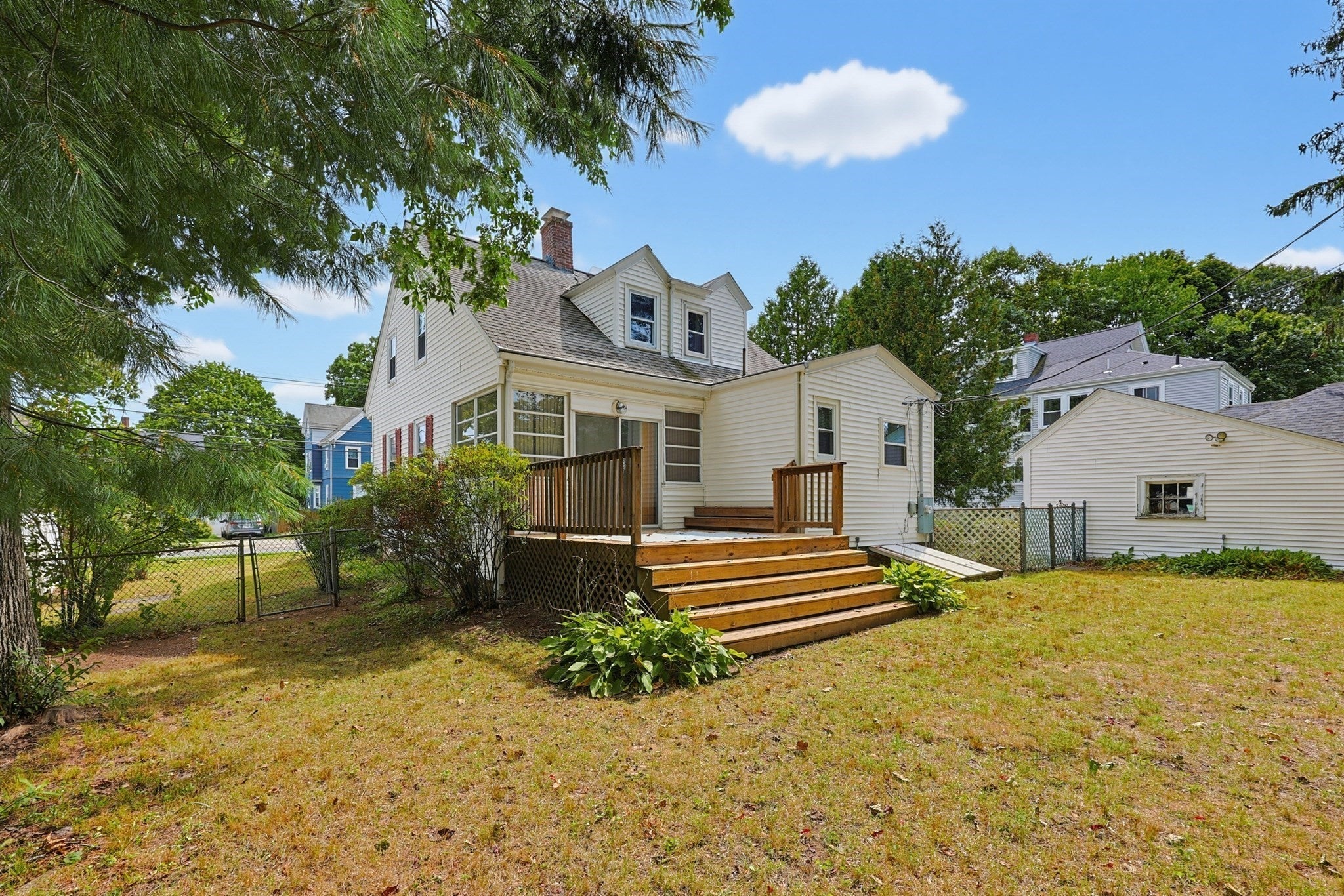 425 Prospect St, Norwood, MA Photo #29