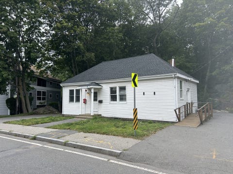 Photo of 630 Salem St, Lynnfield, MA 01940 (MLS # 73567557)