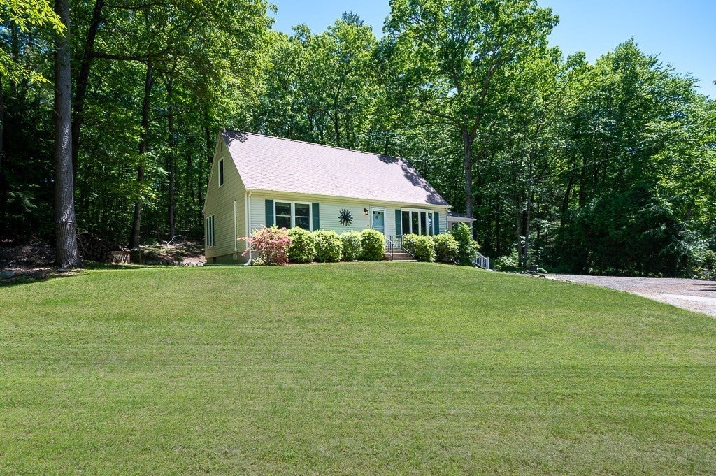 473 W Sturbridge Rd