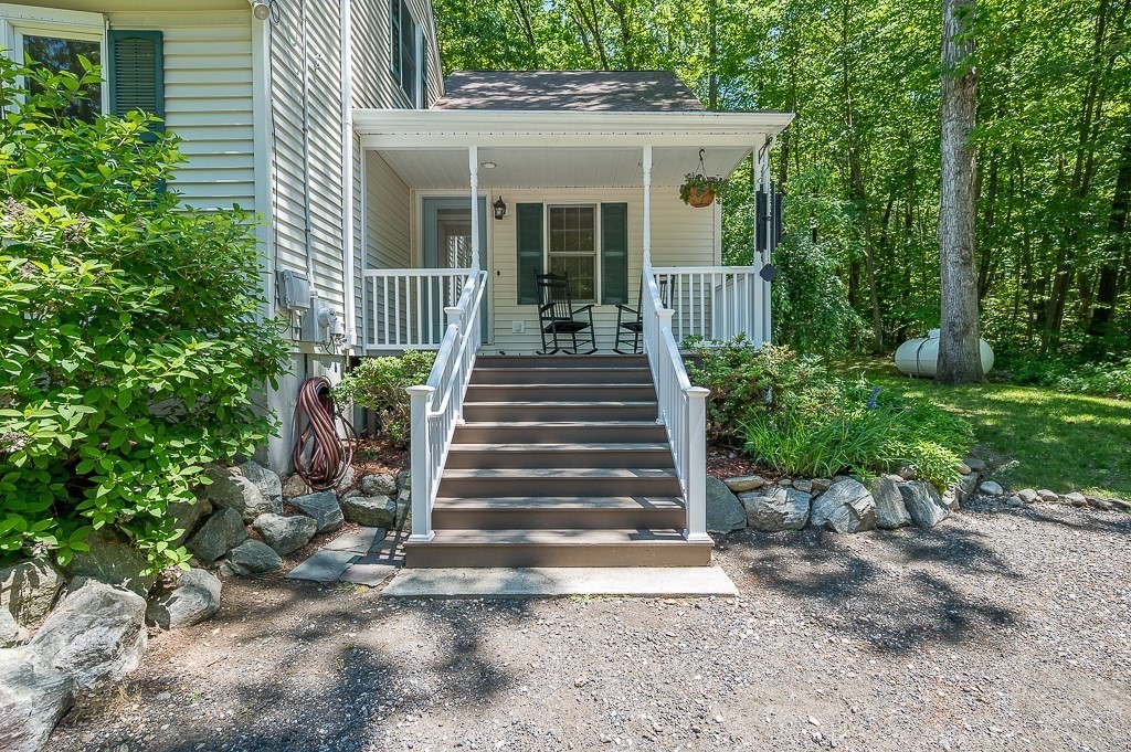 473 W Sturbridge Rd