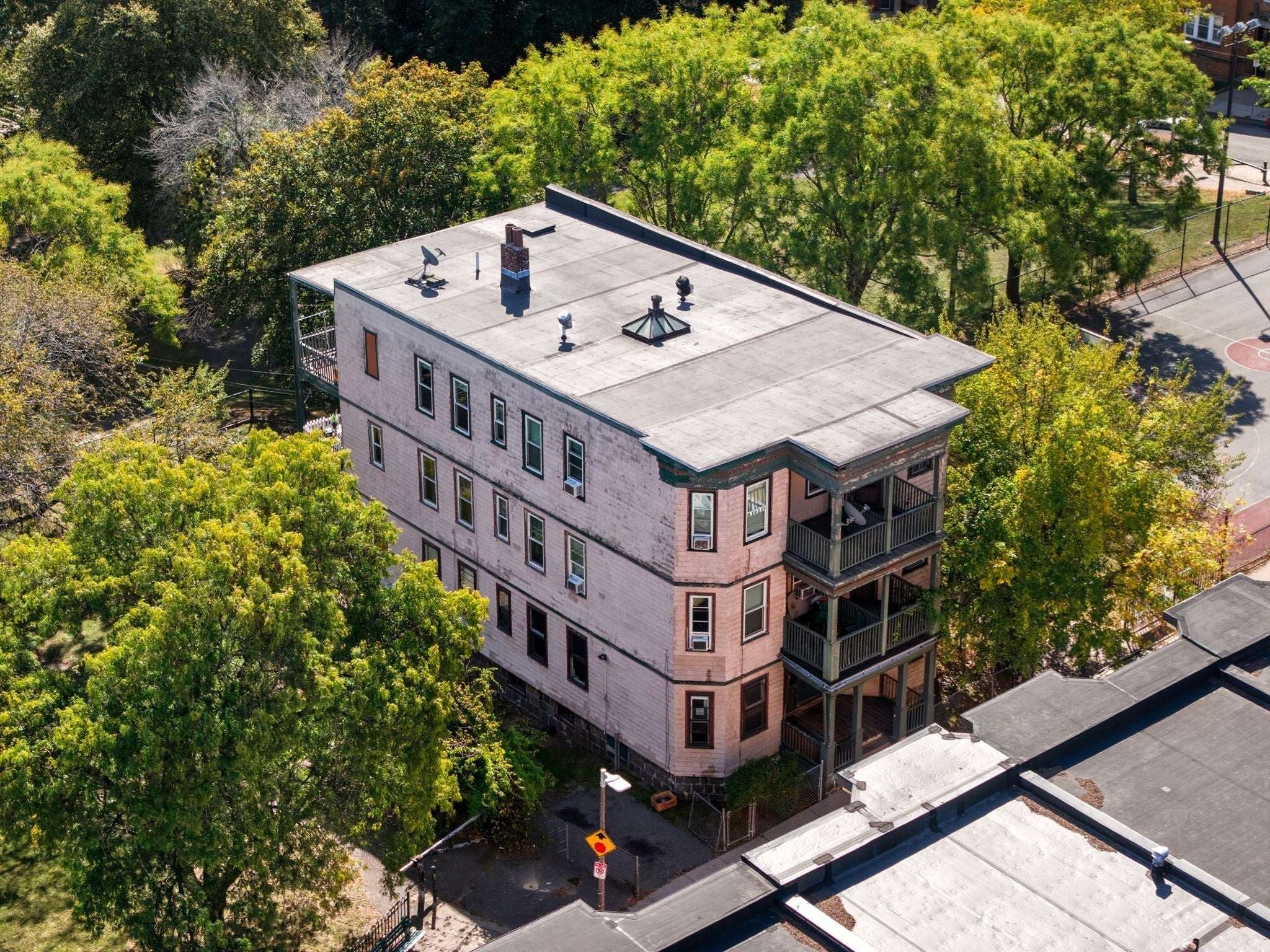 252-254 Magnolia St