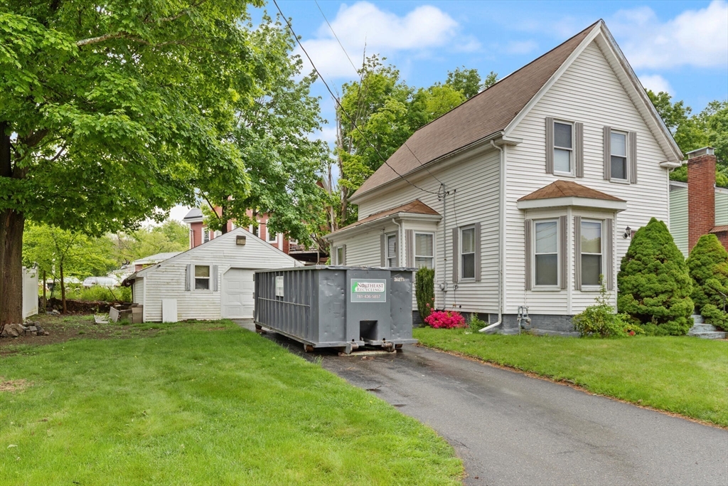20 Montauk Rd