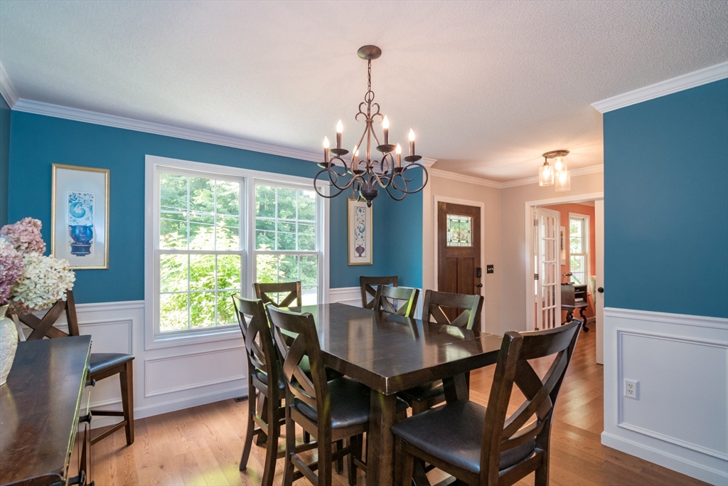 32 Sikes Ave