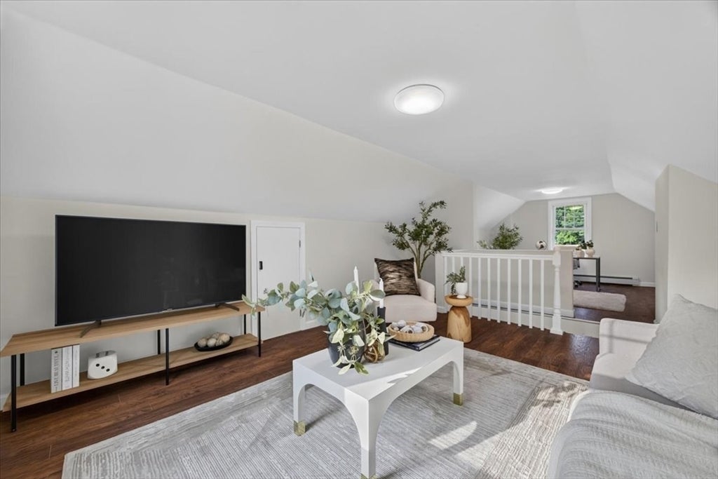 6 Hillside Ave, Woburn, MA Photo #29