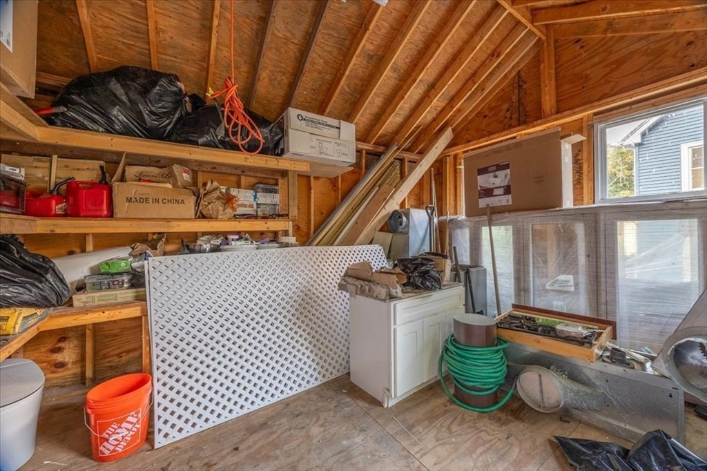 6 Hillside Ave, Woburn, MA Photo #32