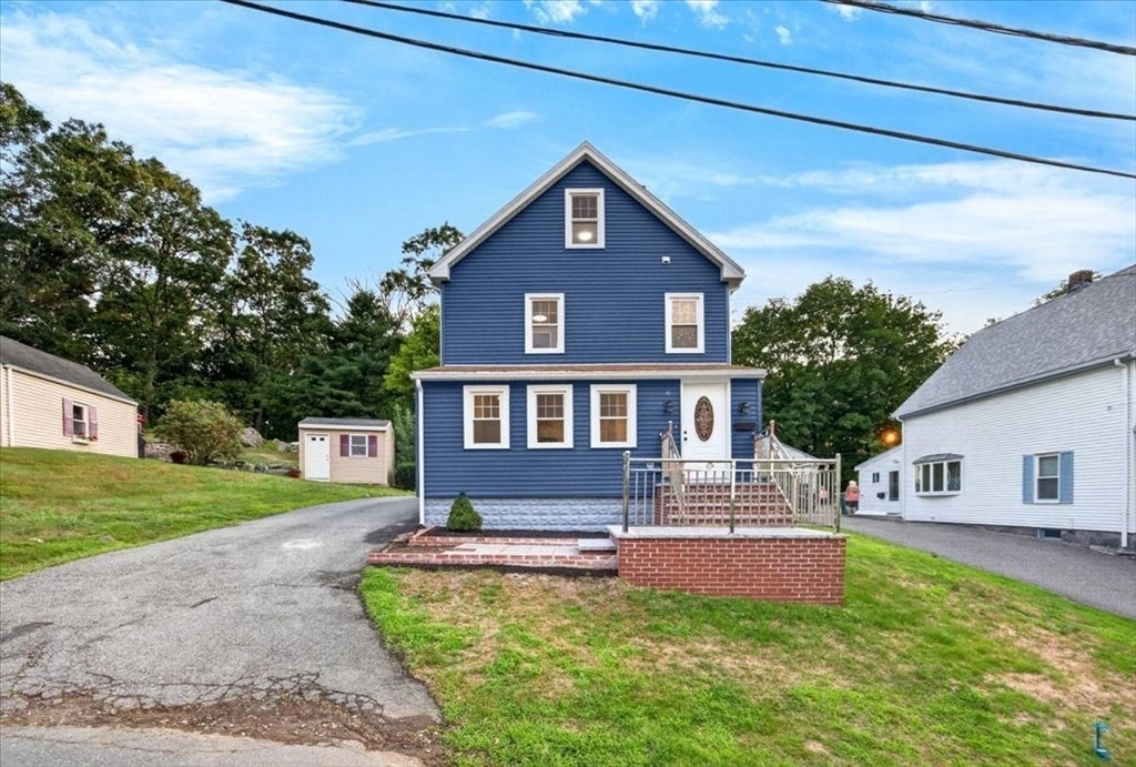 6 Hillside Ave