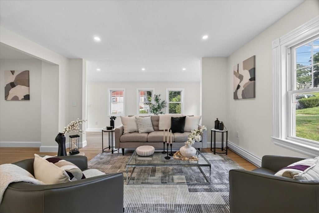 6 Hillside Ave, Woburn, MA Photo #10