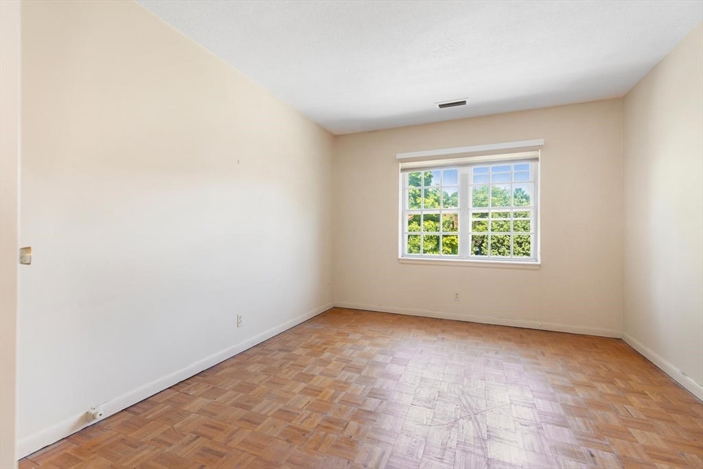 173 Lake Shore Rd #3, Boston, MA, 173 Lake Shore Rd #3, Boston, MA Photo #28