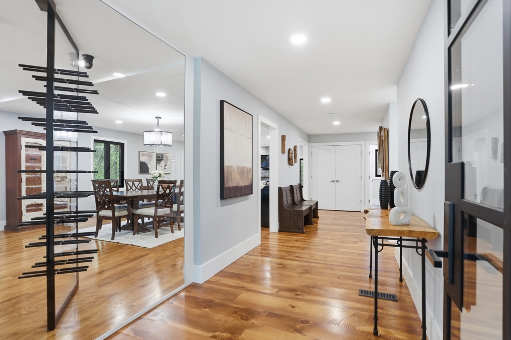 366 River Road