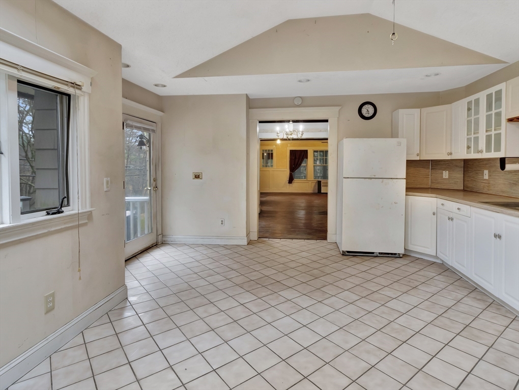 32 Upland Rd