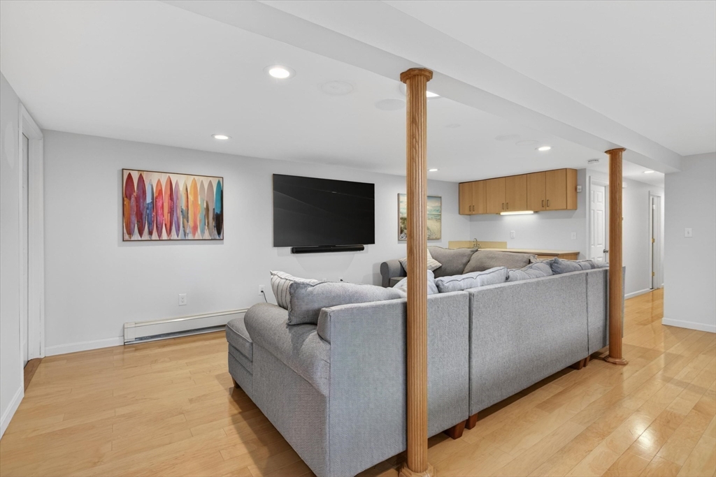 76 Goodnough Rd, Brookline, MA Photo #27