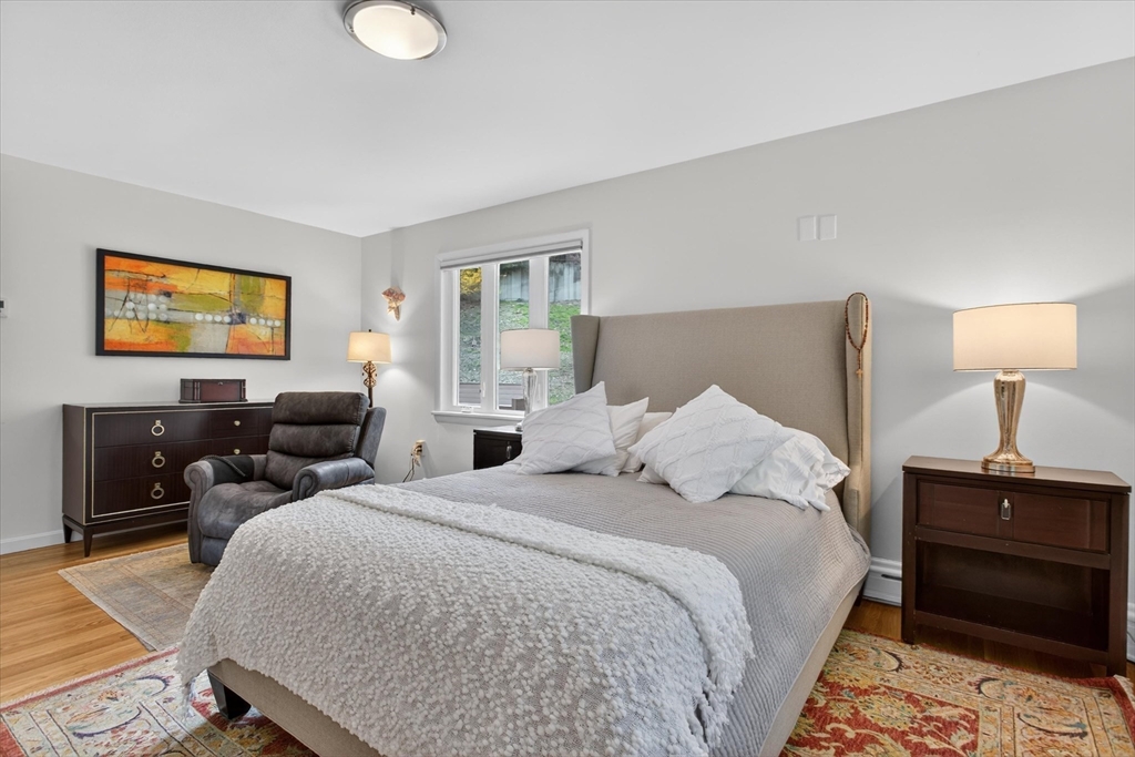 76 Goodnough Rd, Brookline, MA Photo #18
