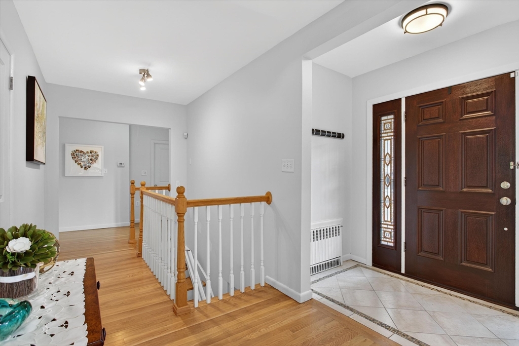 76 Goodnough Rd, Brookline, MA Photo #17