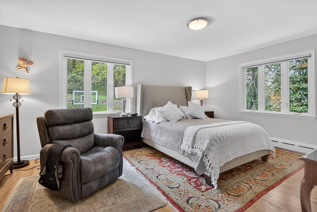 76 Goodnough Rd, Brookline, MA Photo #19