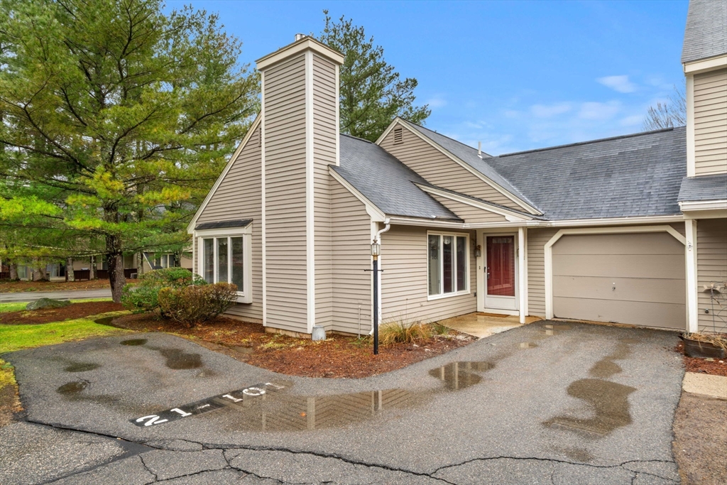 101 Brickett Hill Cir 101