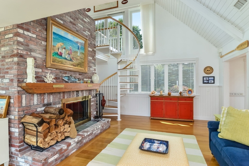 Yarmouth, Massachusetts 02664, United States, 3 Bedrooms Bedrooms, ,2 BathroomsBathrooms,Residential,Active,48634