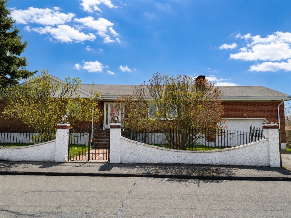 Photo of 169 Sargent St, Revere, MA