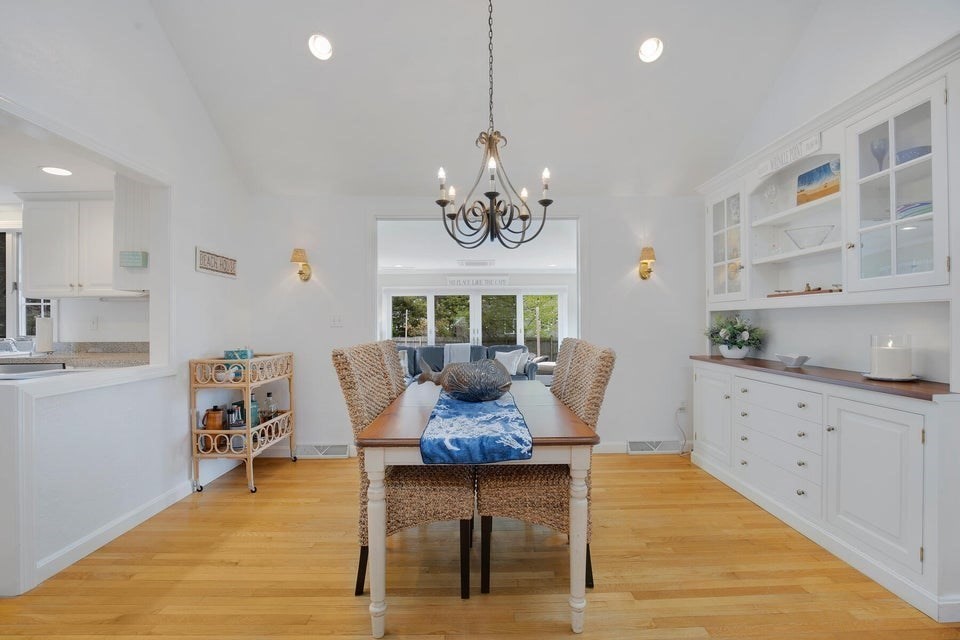 27 Porter Ln