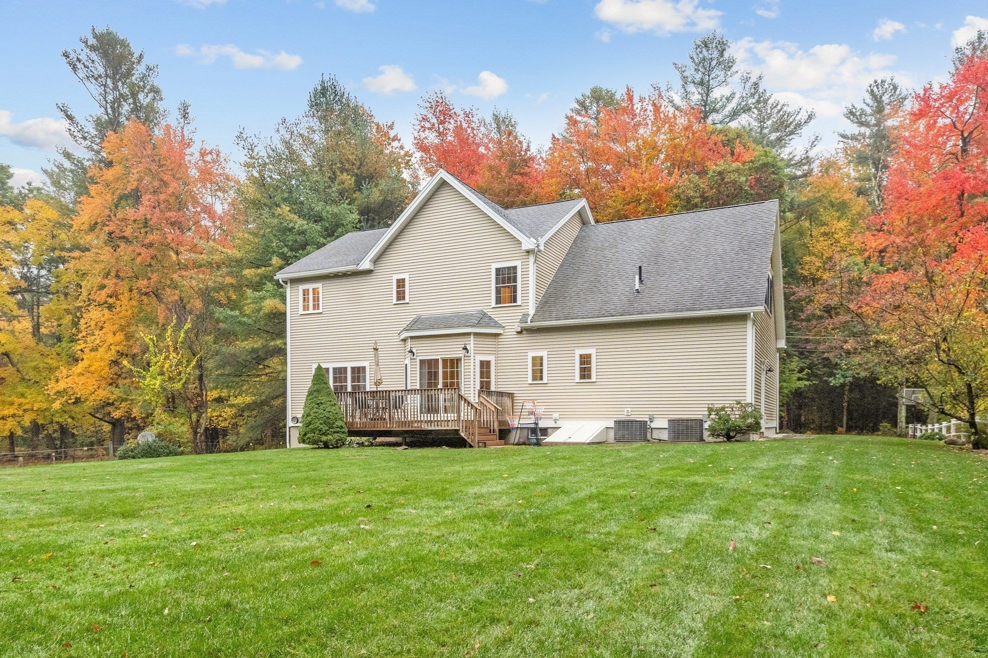 448 Malden St, Holden, MA, 448 Malden St, Holden, MA Photo #3