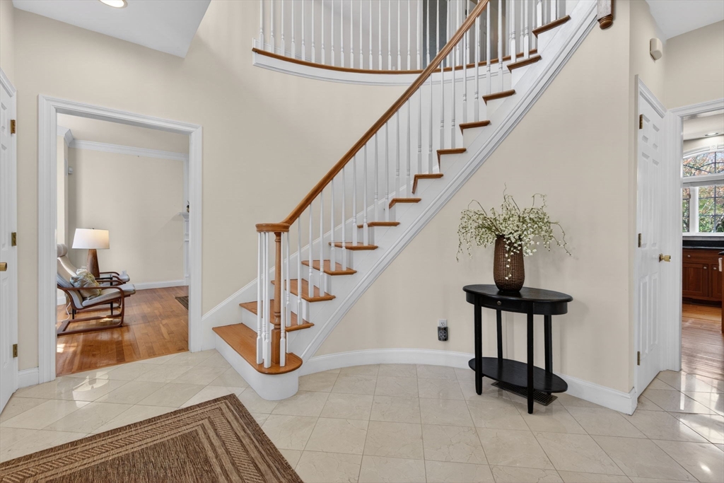 102 Argilla Rd, Andover, MA Photo #4