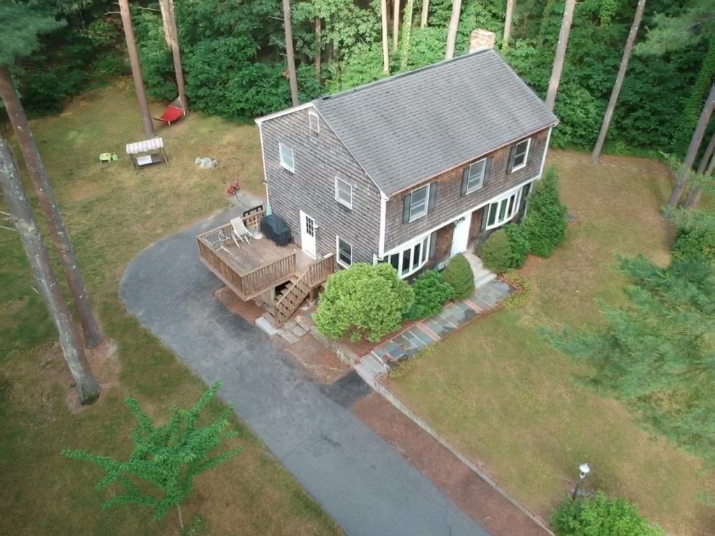 7 Sharon Ave
