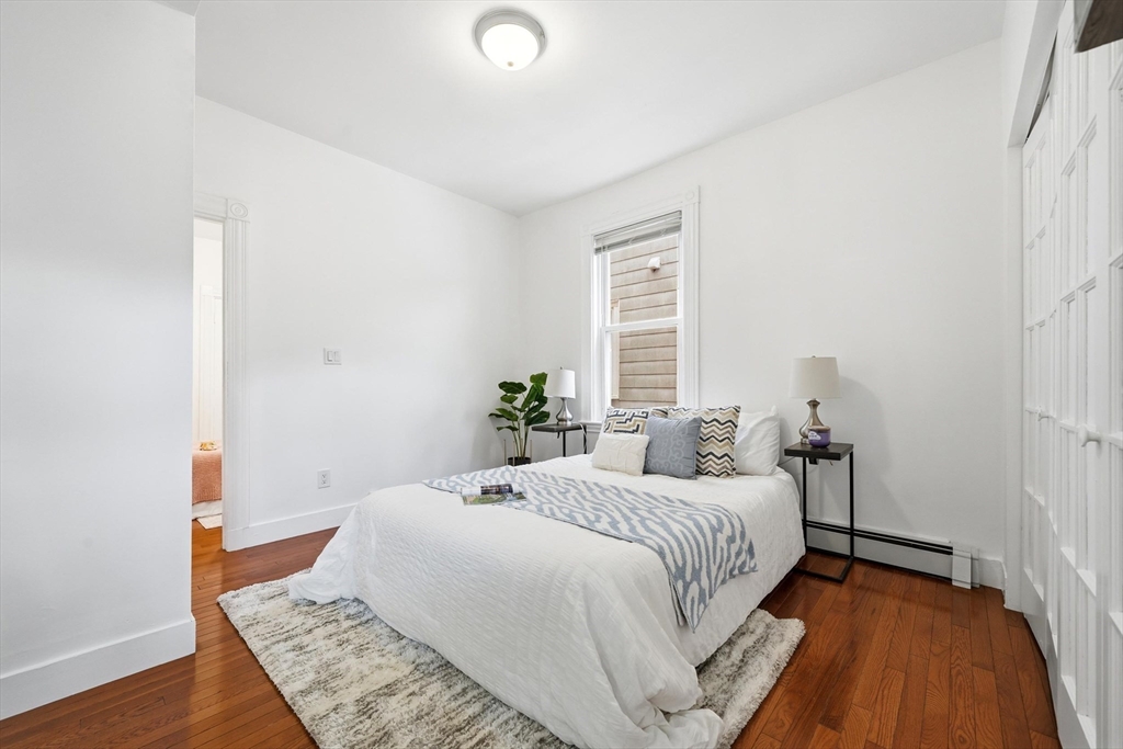 166 Chestnut St #1, Brookline, MA Photo #23
