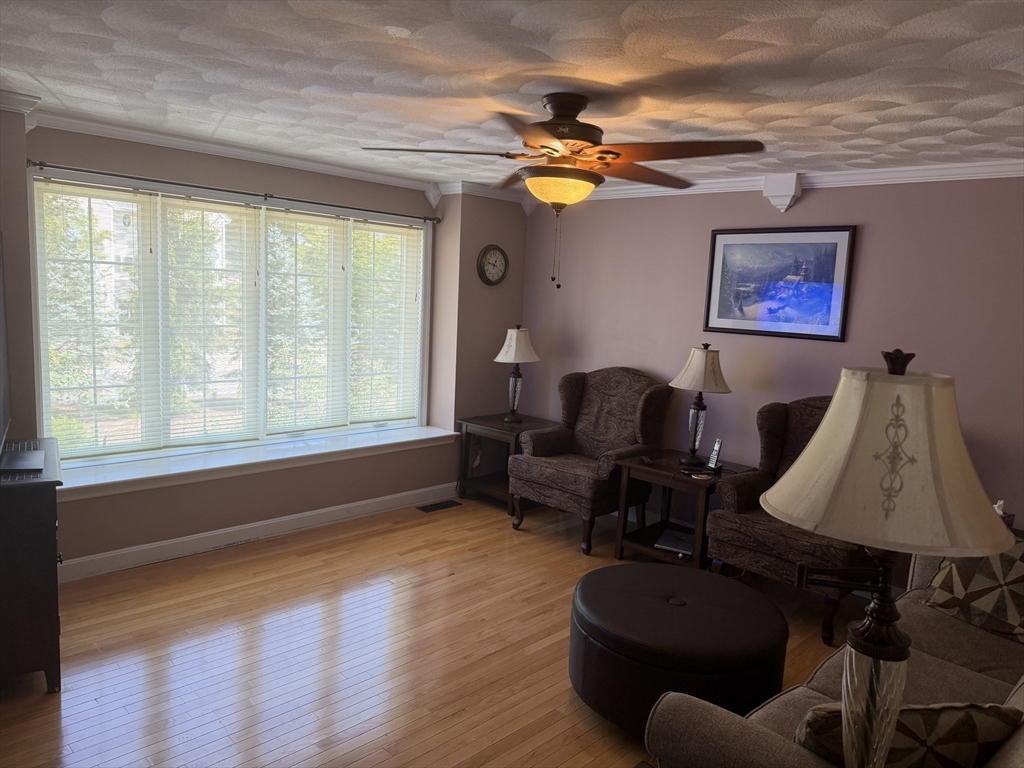22 Groveland Commons Way 22