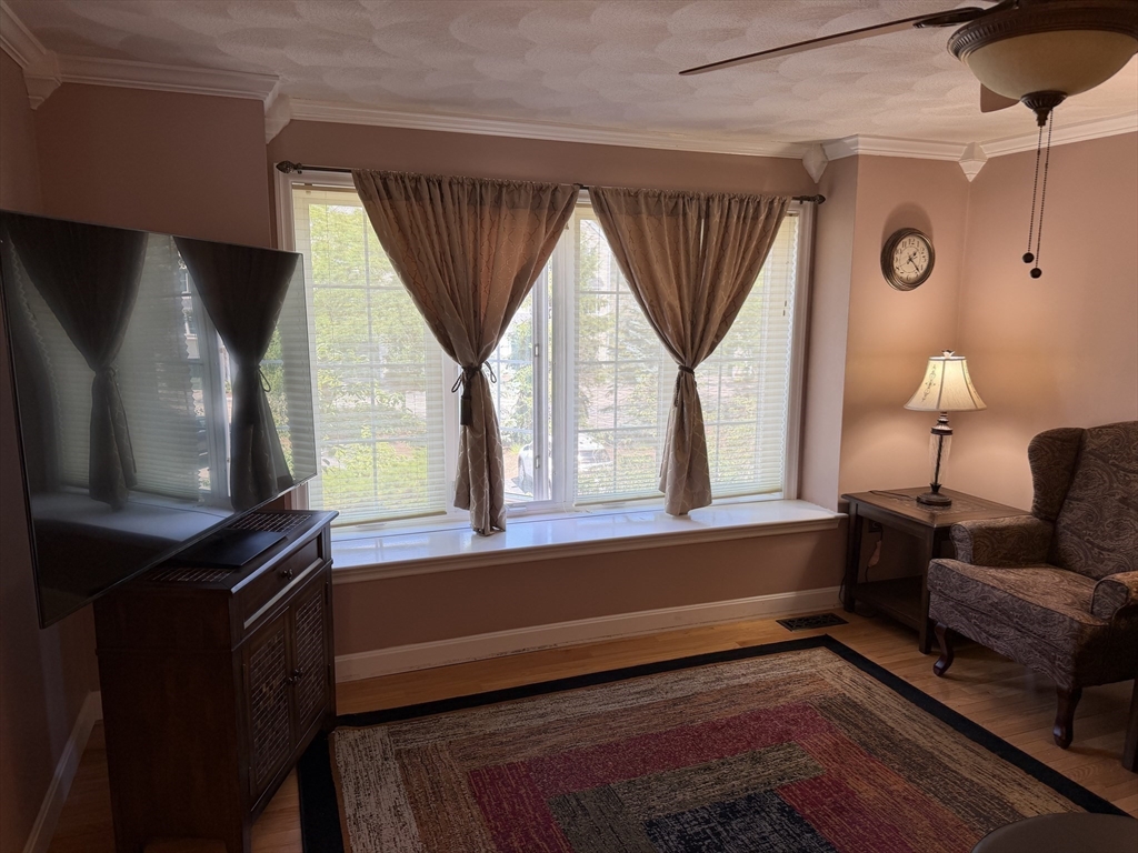 22 Groveland Commons Way 22