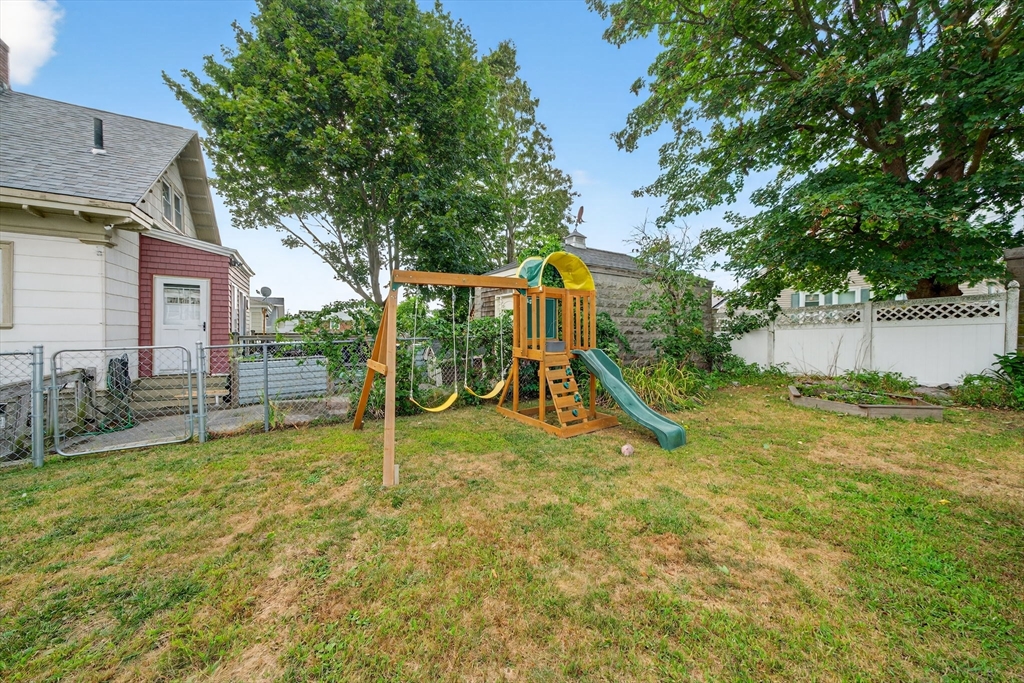 417 Maxfield St