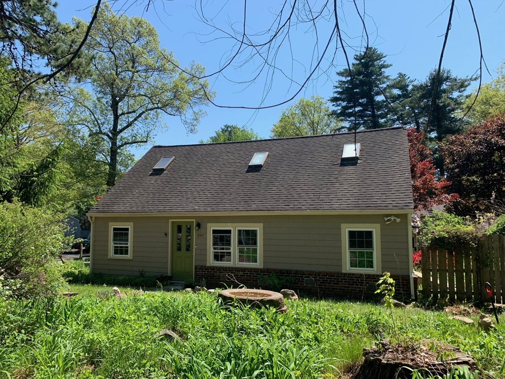297 Hudson Rd