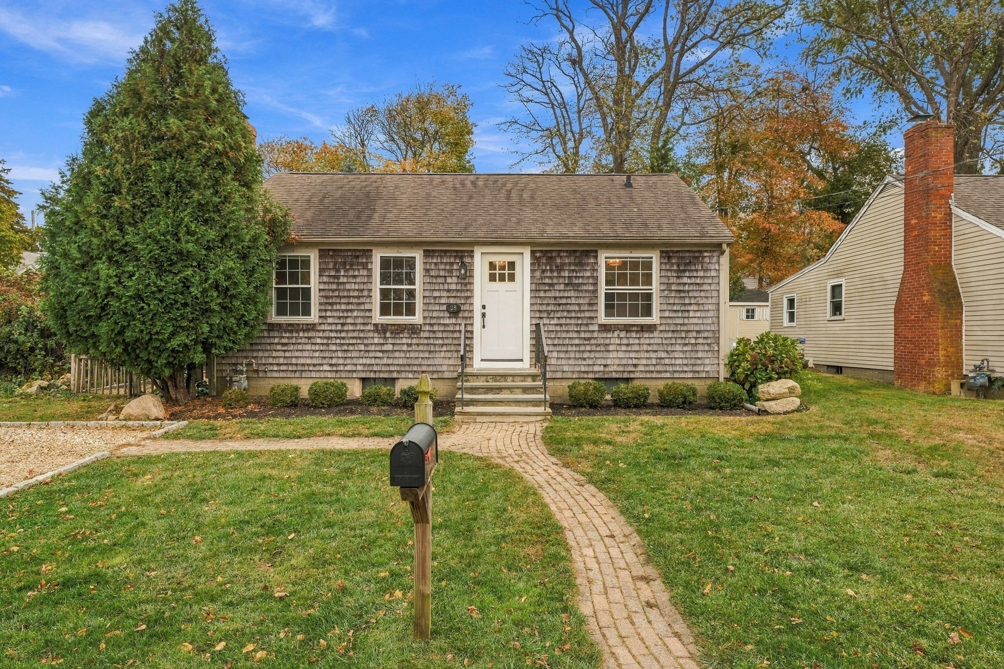 35 Fay Rd, Scituate, MA Photo #2