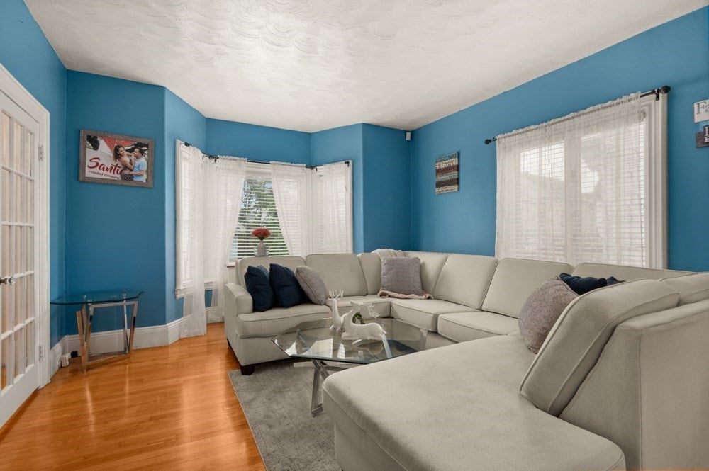 55 Arlington St, Lowell, MA Photo #3