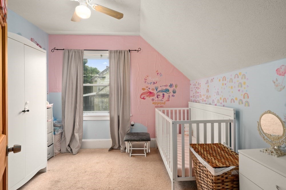 55 Arlington St, Lowell, MA Photo #12