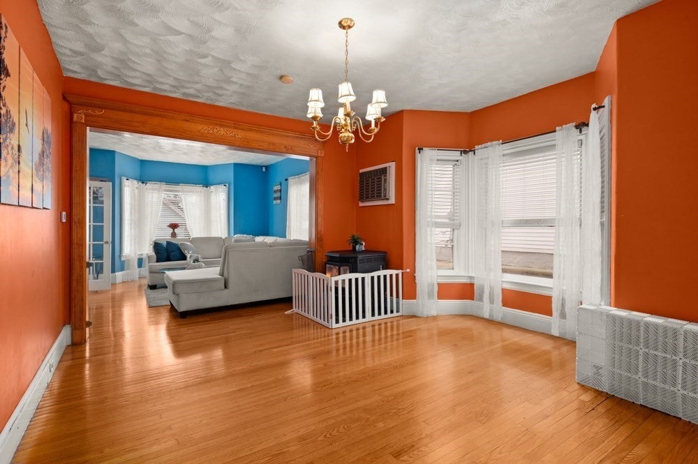 55 Arlington St, Lowell, MA Photo #9
