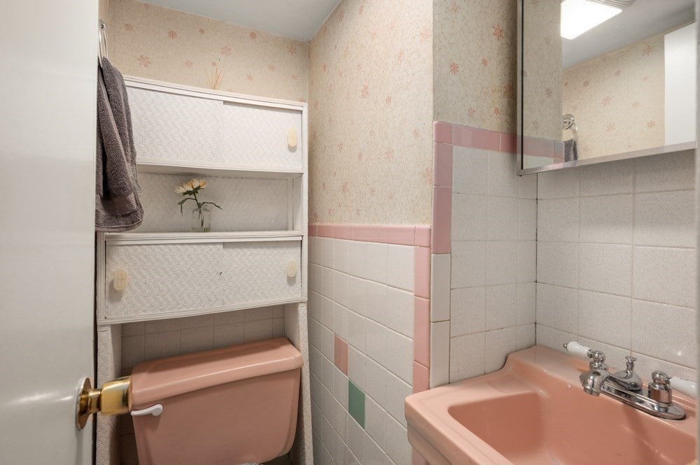 55 Arlington St, Lowell, MA Photo #13