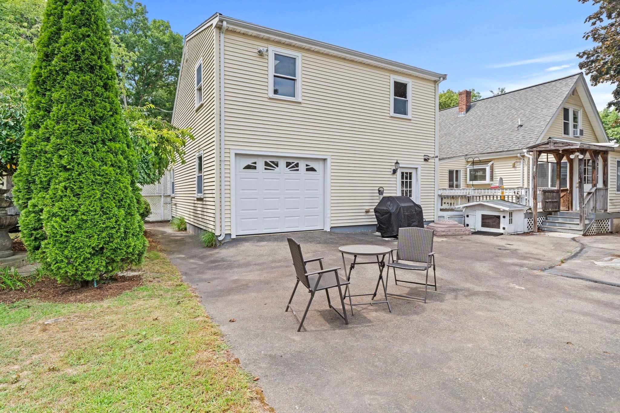 27 Corey St