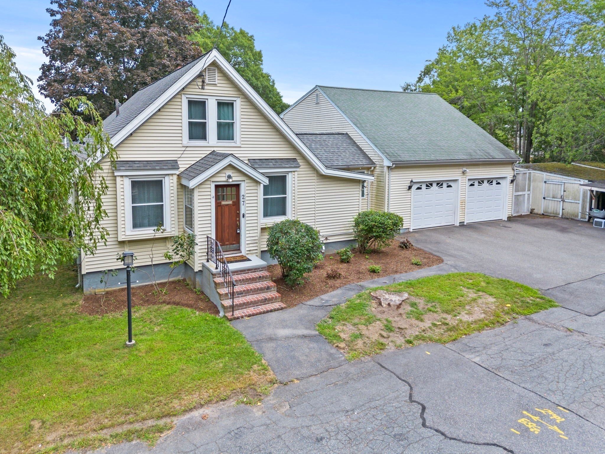 27 Corey St