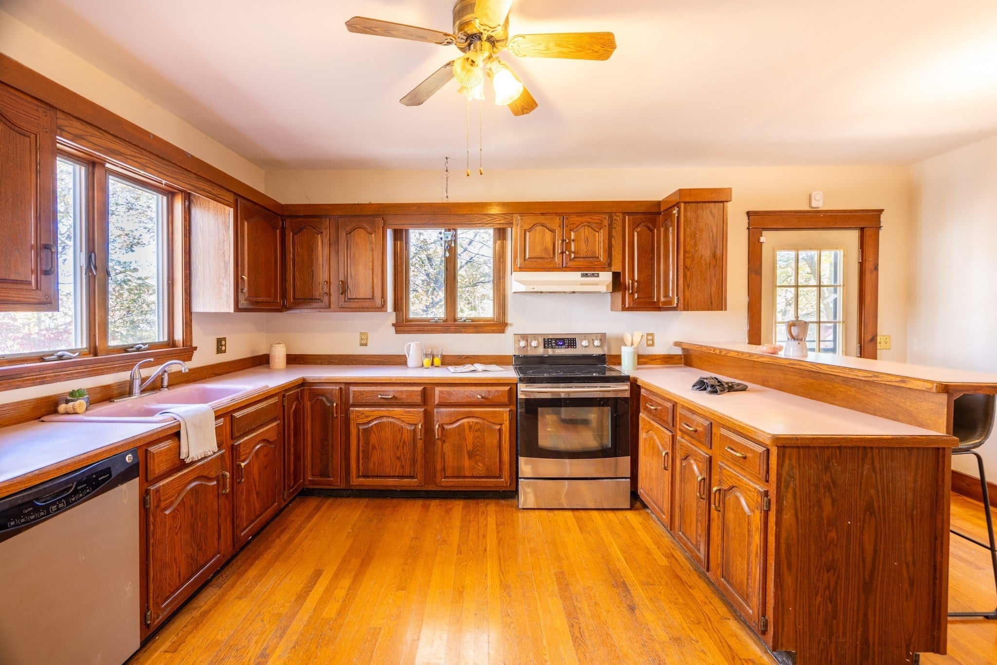 108 Forest St, Worcester, MA, 108 Forest St, Worcester, MA Photo #24
