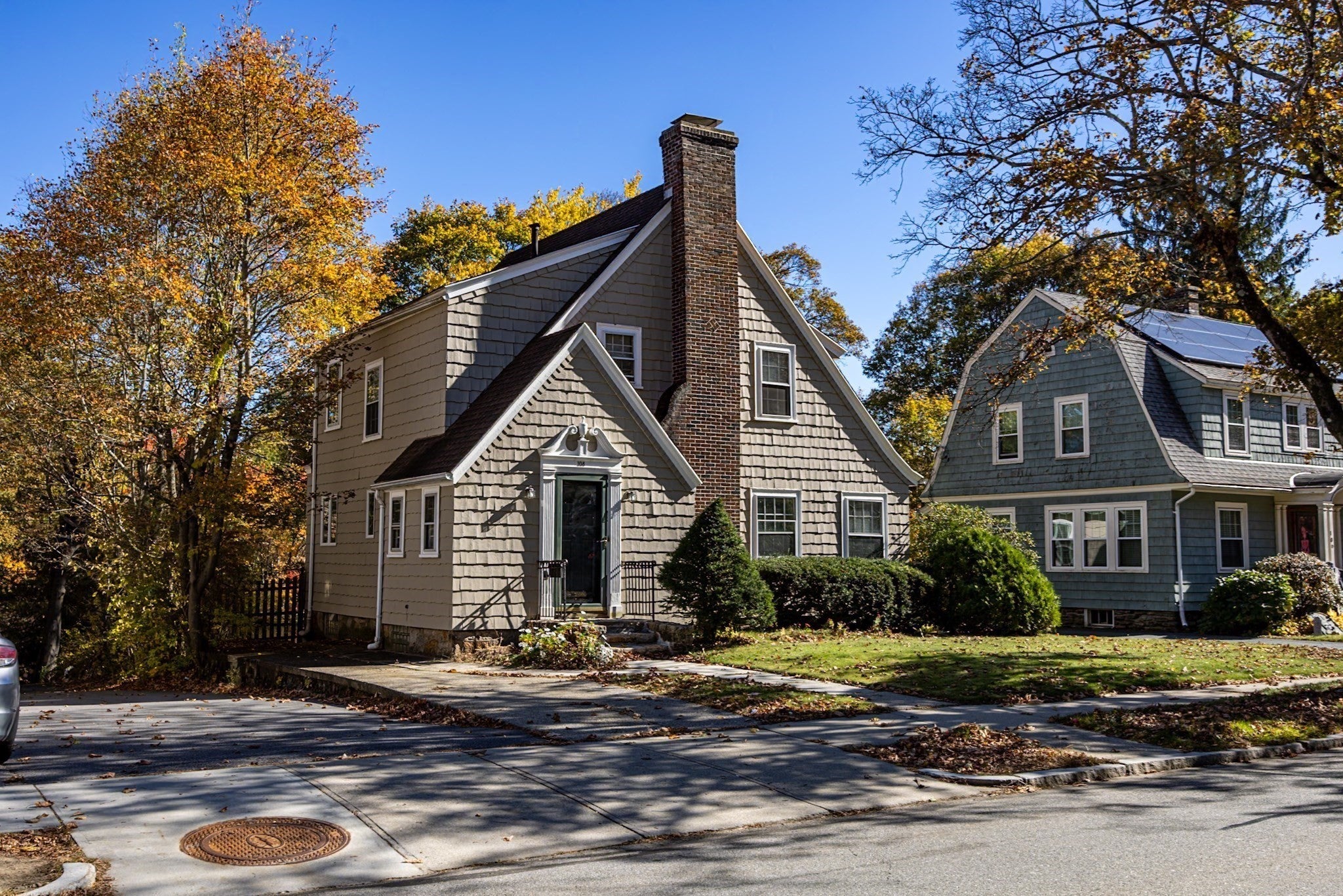 Photo of 108 Forest St, Worcester, MA