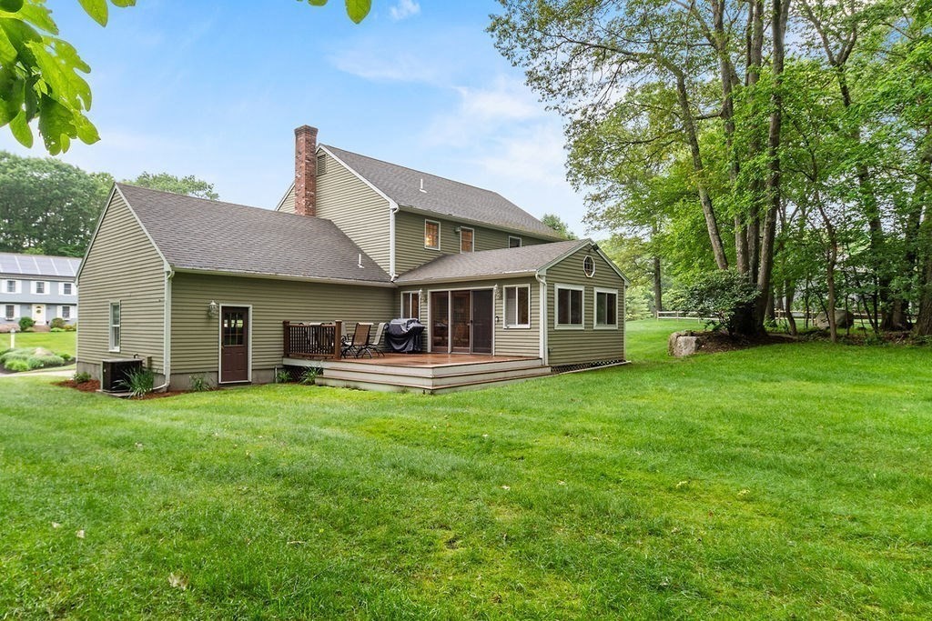 3 Wildwood Dr