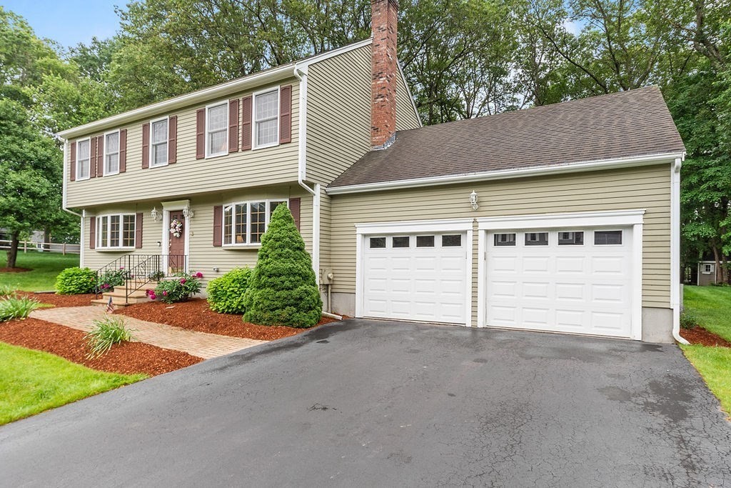 3 Wildwood Dr