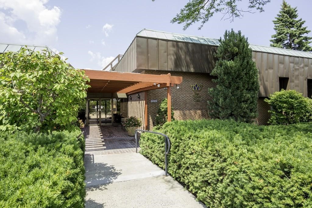 406 Paradise Road 1G