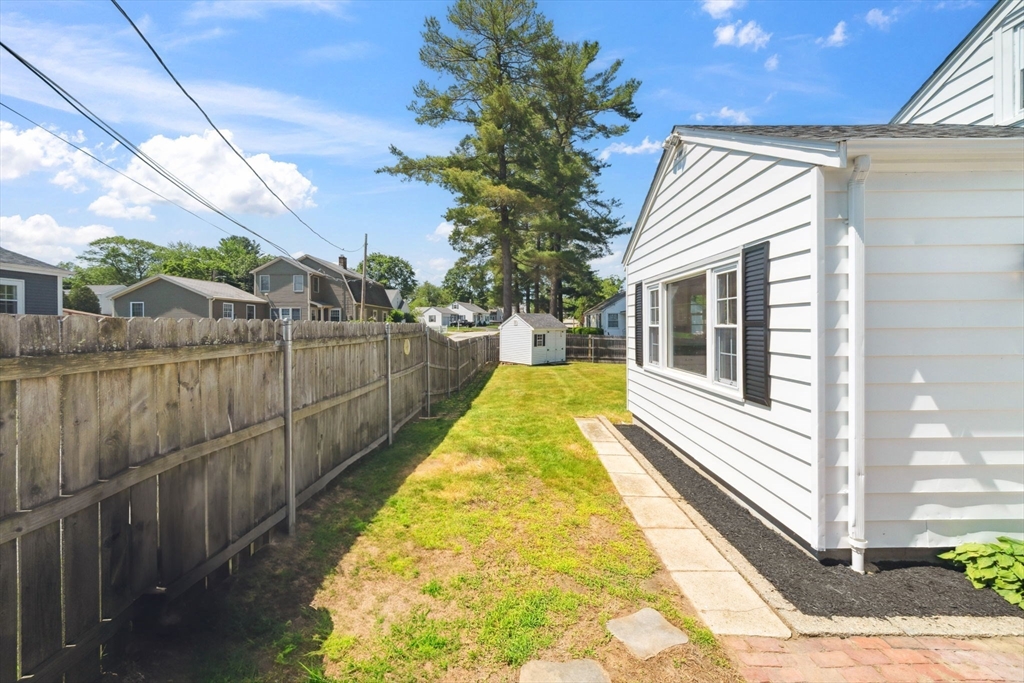 60 Woodland Road