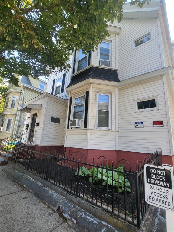 9 Hamilton Ave