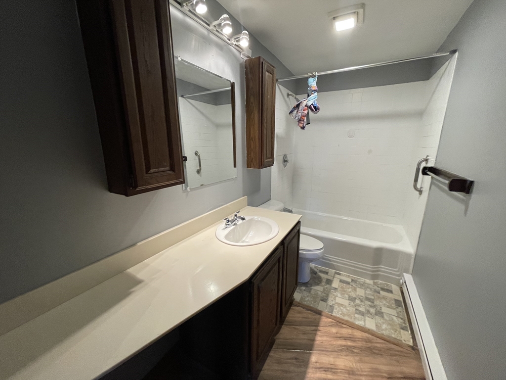 16 Oriole Street 2
