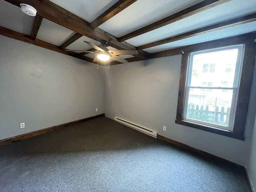 16 Oriole Street 2