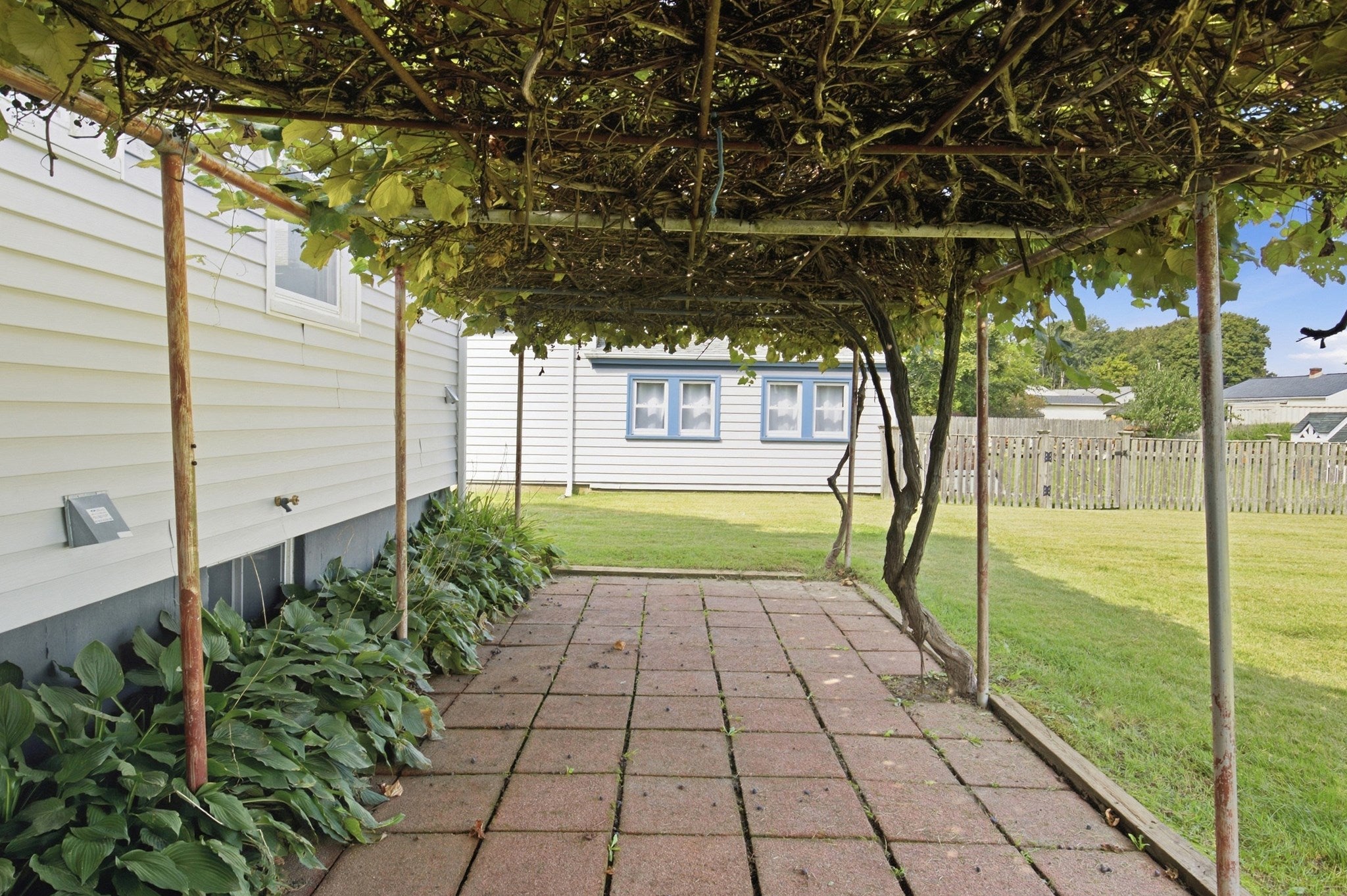 136 Durfee Road, Tiverton, RI Photo #36