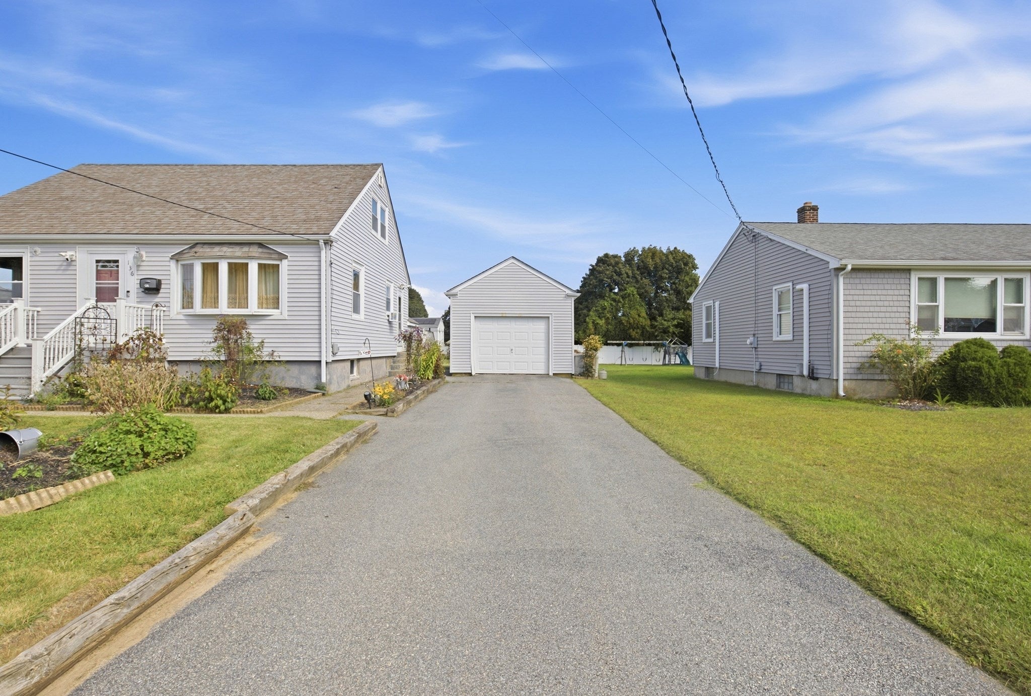 136 Durfee Road, Tiverton, RI Photo #3